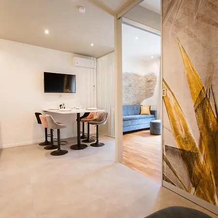 Elegant 5 Terre