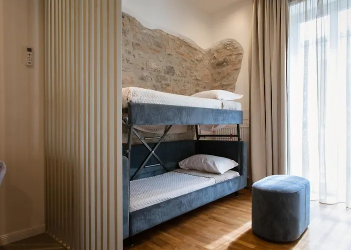 Elegant 5 Terre *