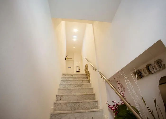 Elegant 5 Terre *