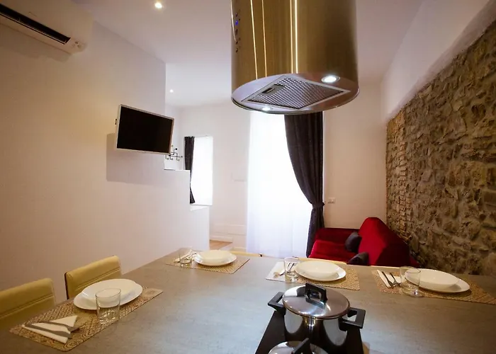Elegant 5 Terre